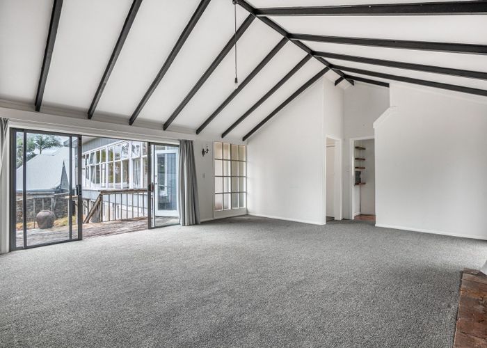  at 5 Beacholm Road, Takapuna, Auckland