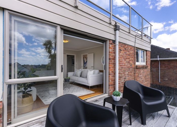  at 3/132 St Johns Road, Meadowbank, Auckland
