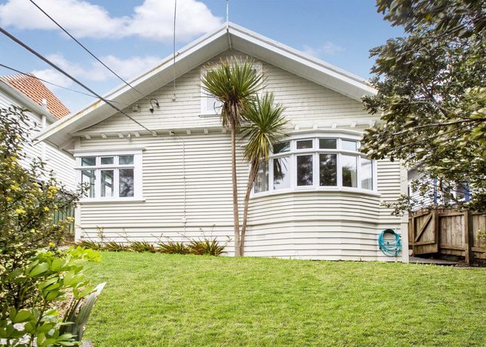 Recently sold 41 Fairview Crescent, Kelburn, Wellington homes.co.nz