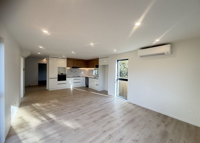  at 51D Priestley Drive, Bucklands Beach, Manukau City, Auckland