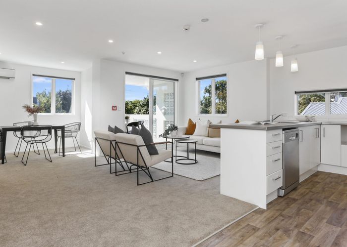  at 2/36 Wilkinson Road, Ellerslie, Auckland