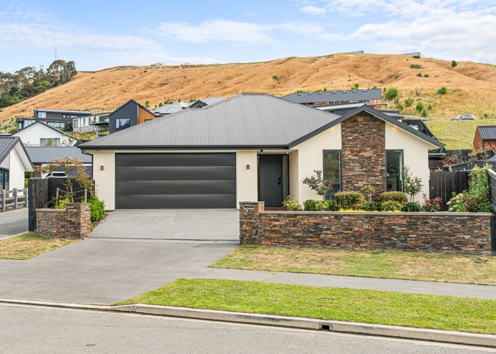  at 24 McVicar Drive, Cashmere, Christchurch City, Canterbury