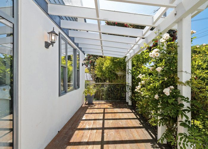  at 28 Cliffs Road, Saint Clair, Dunedin