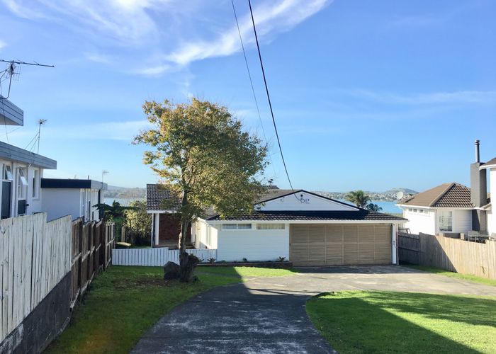  at 109 Sylvan Ave, Northcote, North Shore City, Auckland