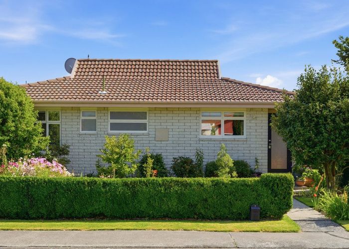  at 1A Birchdale Place, Halswell, Christchurch City, Canterbury