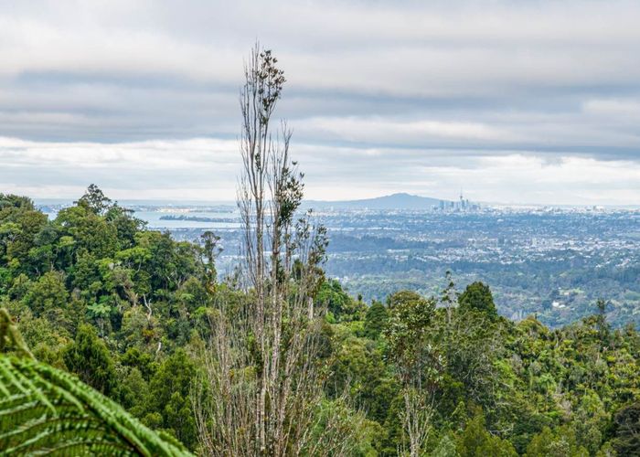  at 408a  Scenic Drive, Waiatarua, Waitakere City, Auckland