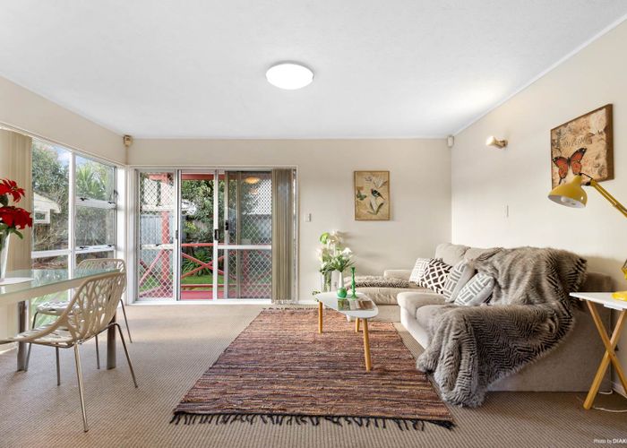  at 25B Smiths Avenue, Papakura, Papakura