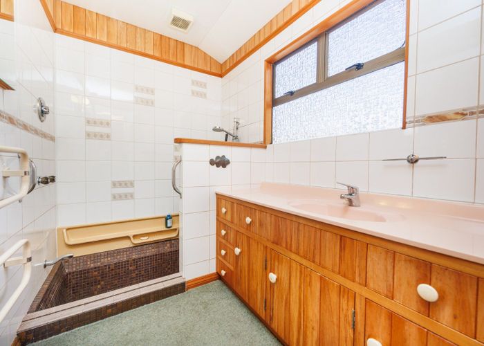  at 24 Lancaster Street, Highbury, Palmerston North, Manawatu / Whanganui