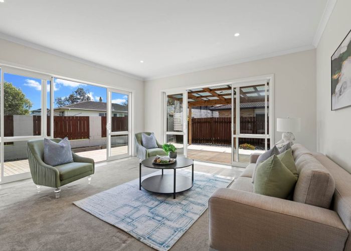  at 16a Darren Crescent, Half Moon Bay, Manukau City, Auckland