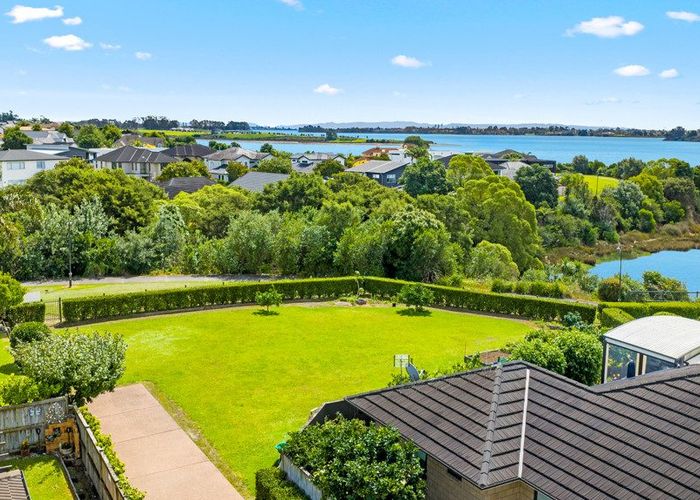  at 20 Pescara Point, Karaka, Franklin, Auckland