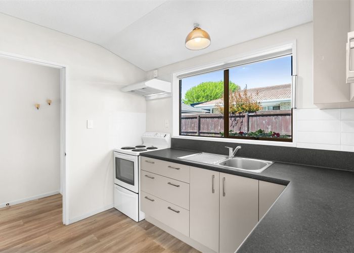  at 2/25 Withells Road, Avonhead, Christchurch