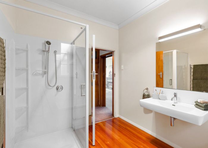  at 16 Ihle Street, Terrace End, Palmerston North