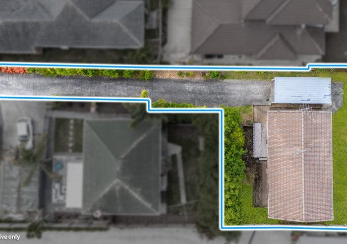  at 2/20 Hillside Road, Papatoetoe, Auckland