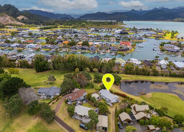  at 6 Lake Court, Pauanui, Thames-Coromandel, Waikato