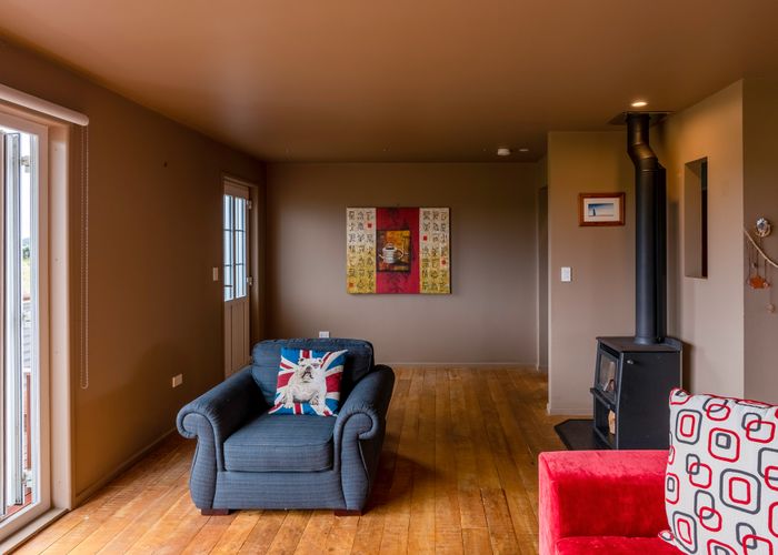  at 37 Sandown Road, Te Horo Beach