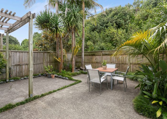  at 24/21 Hunters Park Drive, Three Kings, Auckland City, Auckland