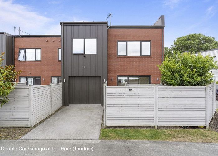  at 18 Pepene Avenue, Conifer Grove, Papakura, Auckland