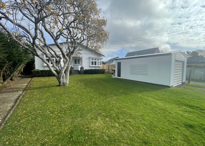 at 40 Waiwaka Terrace, Strandon, New Plymouth, Taranaki
