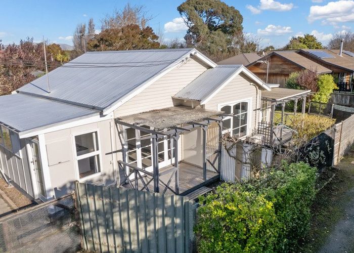  at 1 & 2/294 Keyes Road, New Brighton, Christchurch City, Canterbury