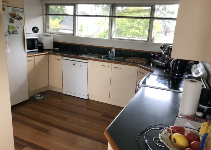  at 11 Partington Place, Beerescourt, Hamilton, Waikato