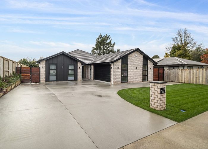  at 11 Lloyd Crescent, Pukehangi, Rotorua, Bay Of Plenty