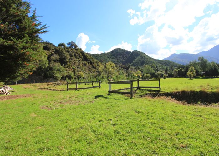  at 426 Onamalutu Road, Blenheim