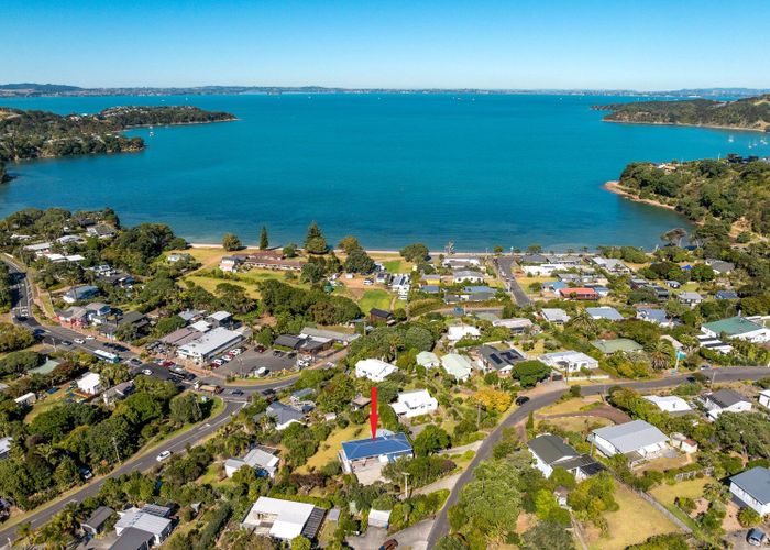  at 18 Marama Ave, Surfdale, Waiheke Island, Auckland