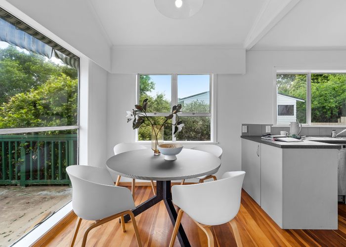  at 14 Shanaway Rise, Hillcrest, North Shore City, Auckland