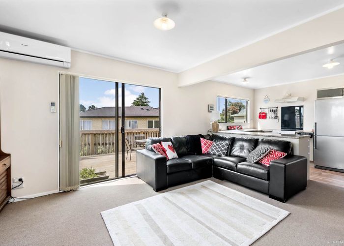  at 3/2 Portage Road, Papatoetoe, Auckland