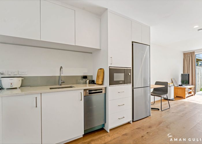  at 15 Helen Jenepher Lane, Mount Wellington, Auckland City, Auckland