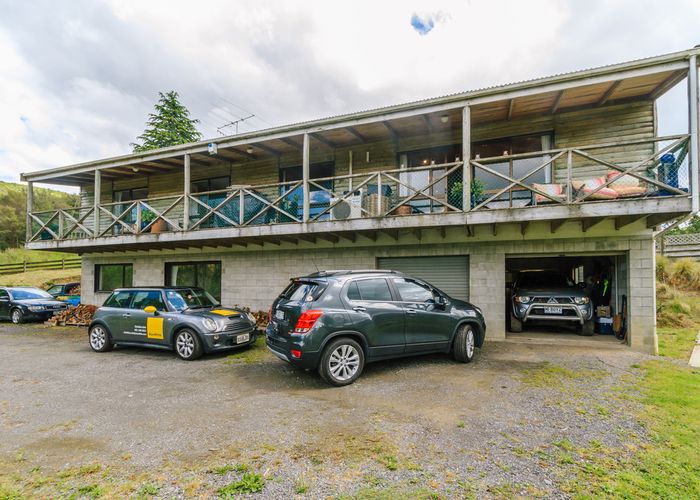  at 141 Upper Fitzherbert Road, Wainuiomata, Lower Hutt