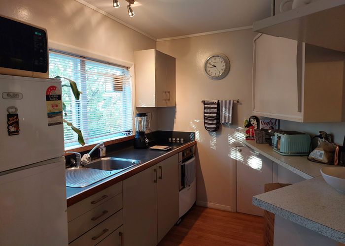  at 1/31 Charlotte Ave, Brooklyn, Wellington, Wellington