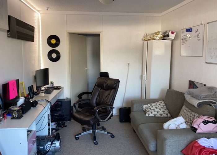  at 1/12 Sunnyside Road, Sunnyvale, Waitakere City, Auckland