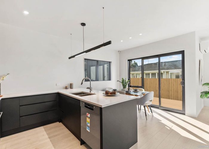  at 81B Hattaway Avenue, Bucklands Beach, Manukau City, Auckland