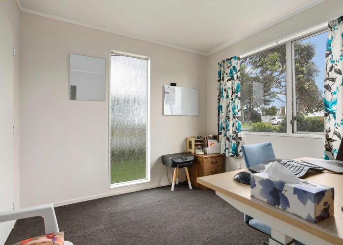  at 1/78 West Coast Road, Glen Eden, Auckland