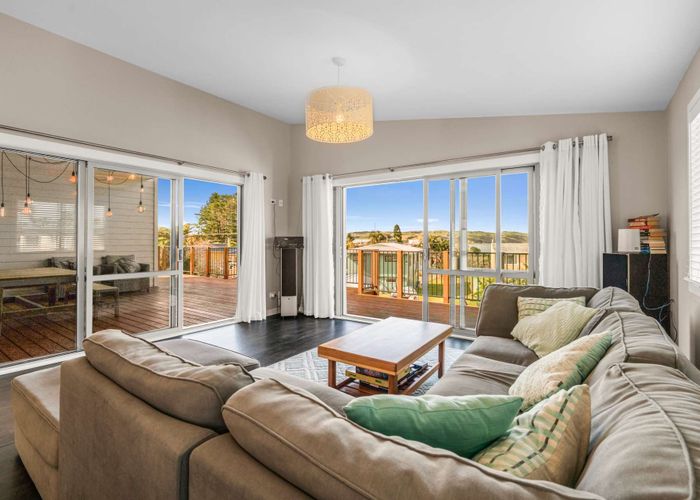  at 18 Mariner Cove Road, Matakohe