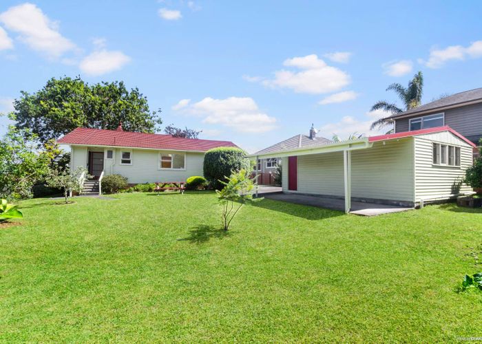  at 72 Divich Avenue, Te Atatu South, Auckland
