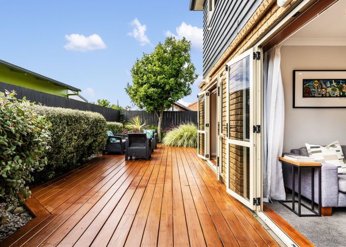  at 5B Kawau Road, Greenlane, Auckland