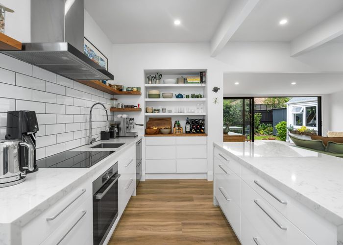  at 50 Wiggins Street, Sumner, Christchurch City, Canterbury