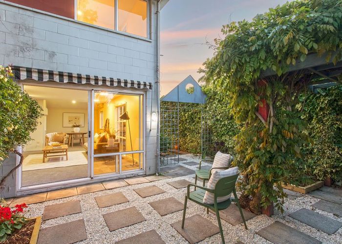  at 4 Peacock Street, City Centre, Christchurch City, Canterbury