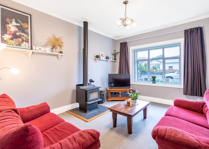 at 73 Lowe Street, Avenal, Invercargill