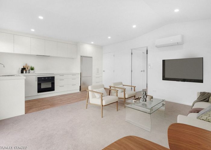  at 2/213 Gordon Road, Mosgiel, Dunedin, Otago