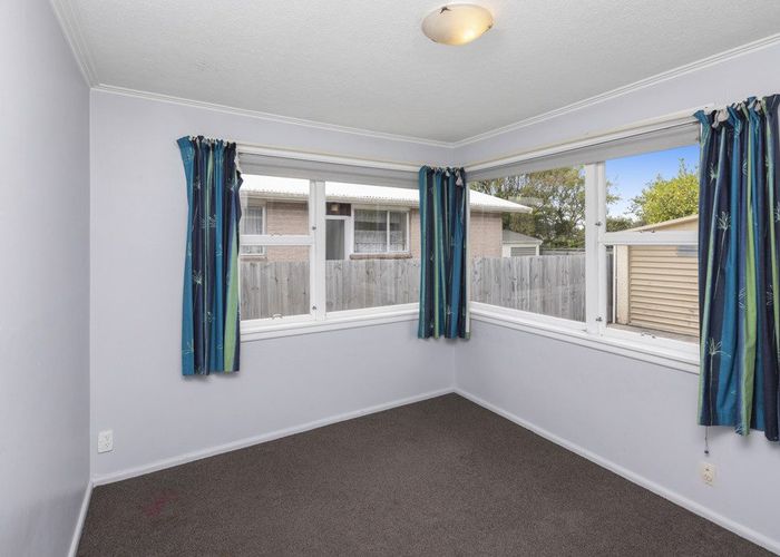  at 4 Ebony Street, Bishopdale, Christchurch