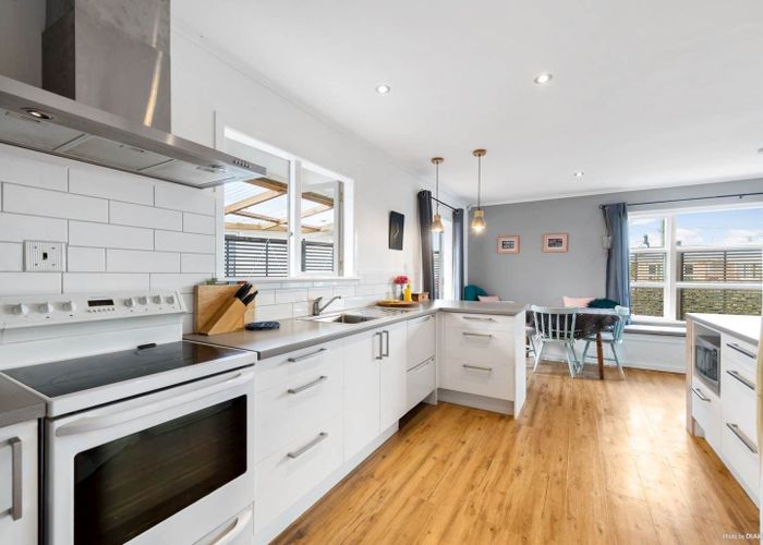  at 1/37 Orchard Rise, Rosehill, Papakura, Auckland