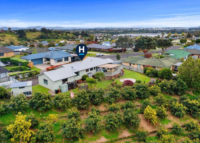  at 26 Highcroft Place, Welcome Bay, Tauranga