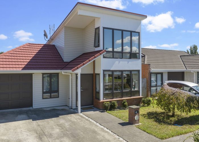  at 24 Tarapiroe Avenue, Takanini, Auckland