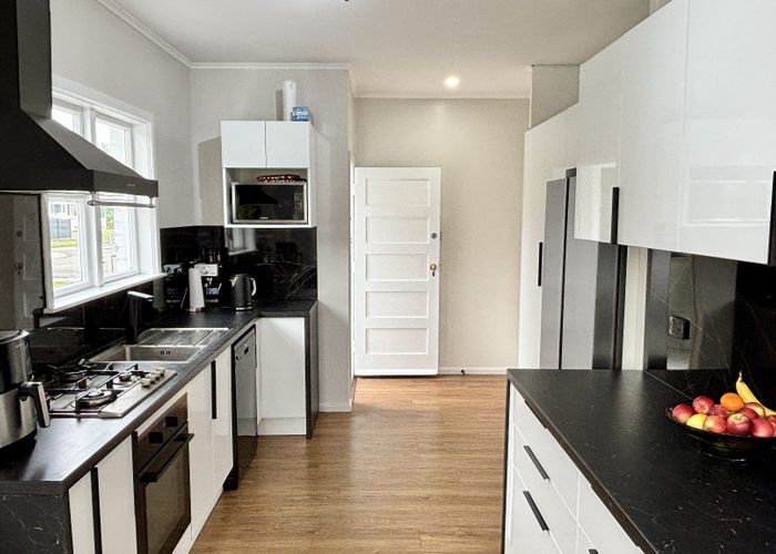  at 21 Rangiora Avenue, Roslyn, Palmerston North