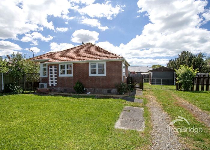  at 3 Hobson Street, Woolston, Christchurch City, Canterbury