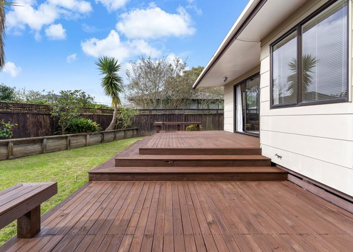  at 2/5 Bolina Crescent, Pakuranga, Manukau City, Auckland