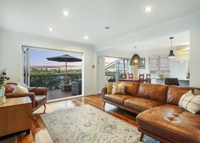  at 37 Onewa Road, Northcote, North Shore City, Auckland